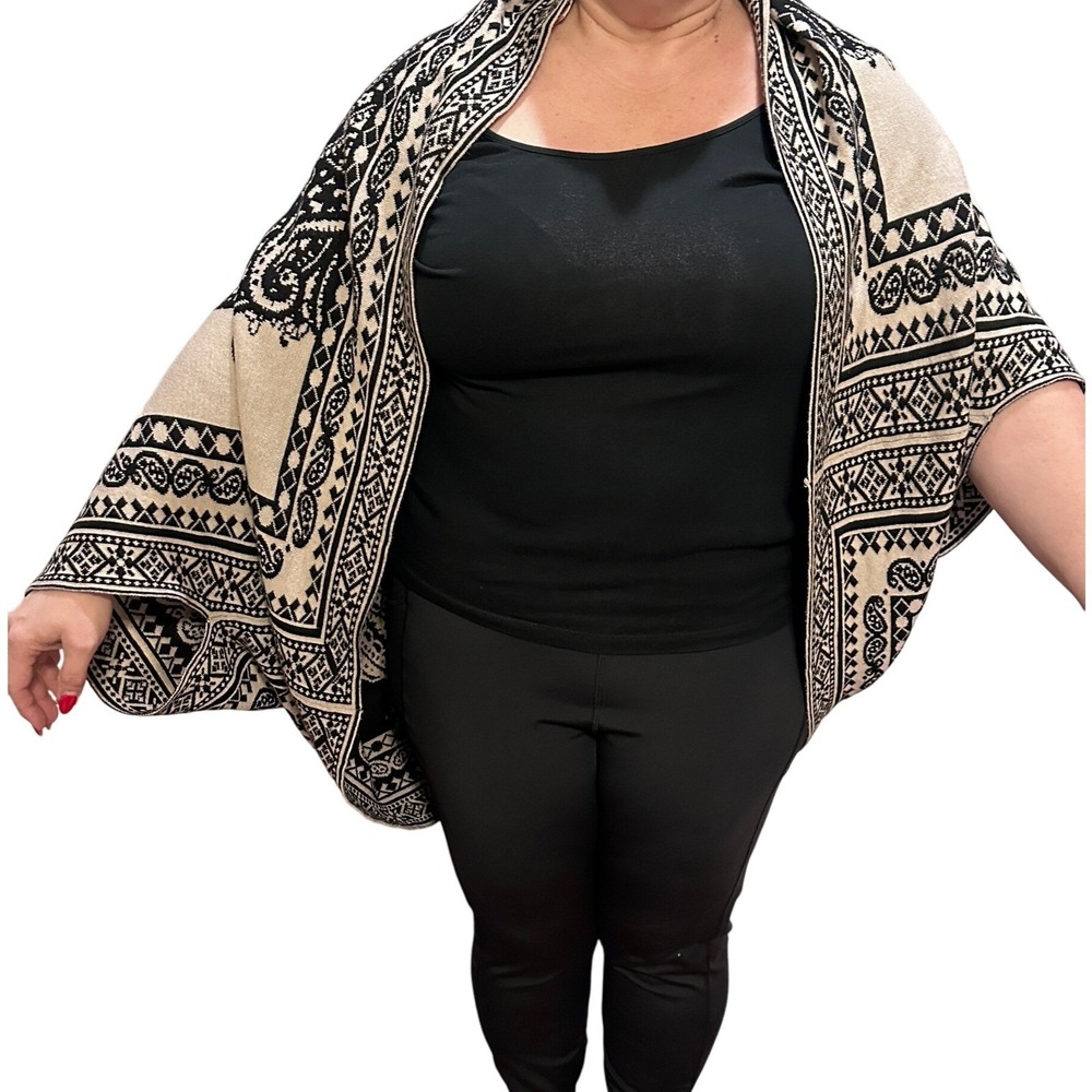 Flying Tomato Kimono Open Front Cardigan Beige Black Patterned S/M